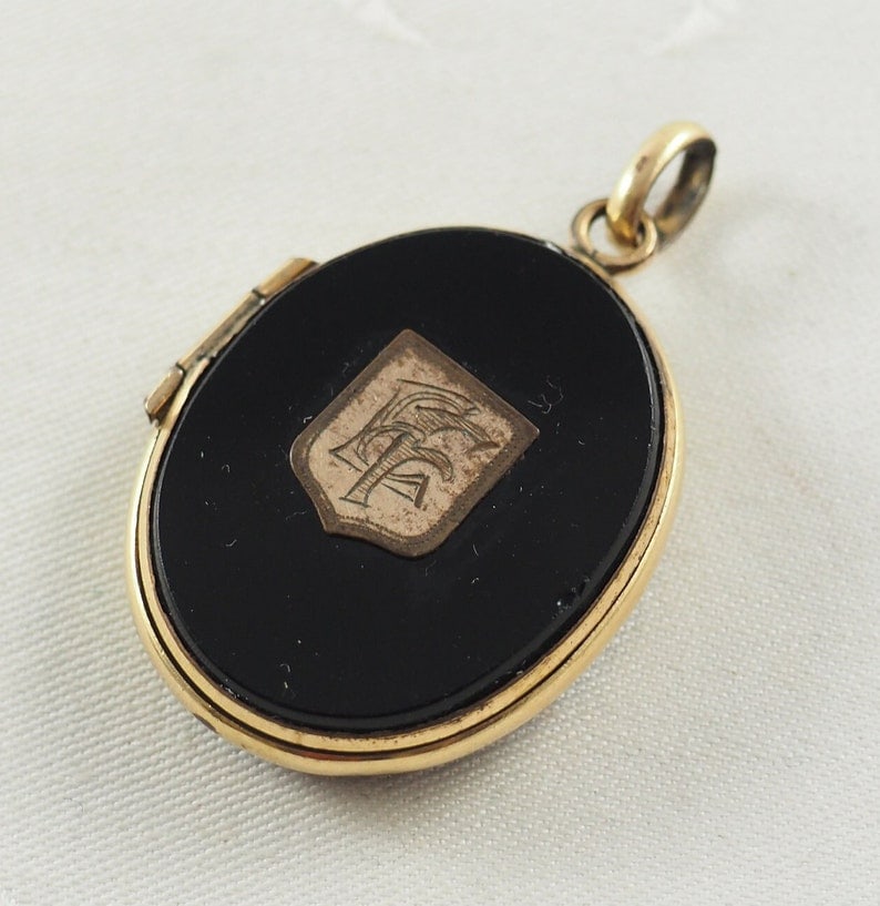 mourning locket