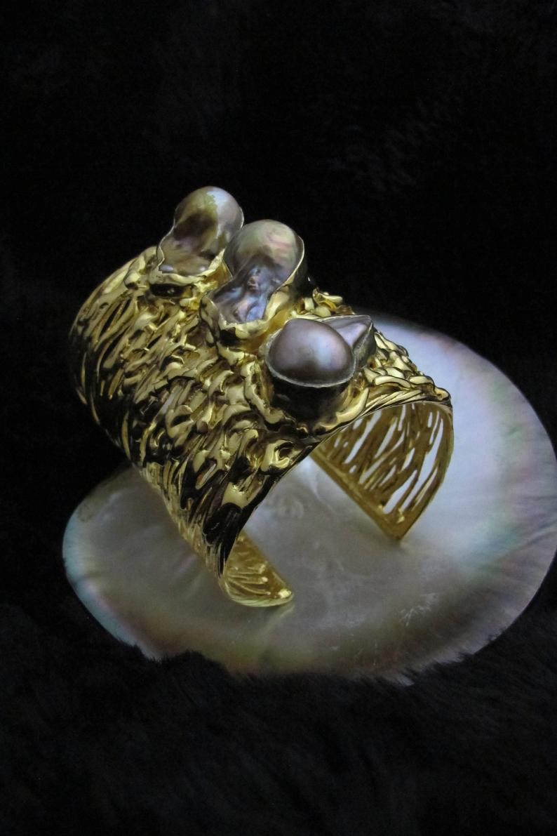 Avant-Garde Pearl Cuff