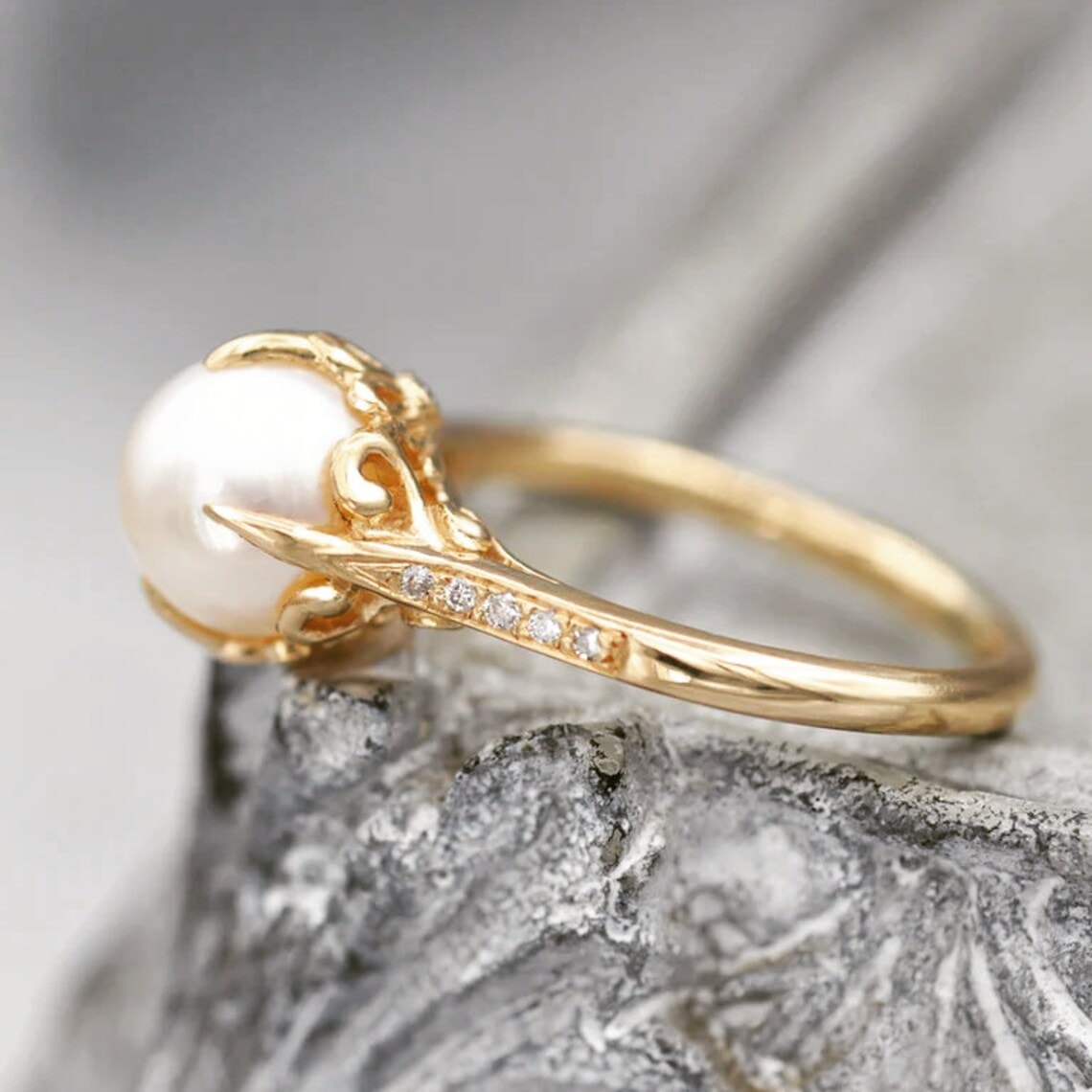 pearl ring