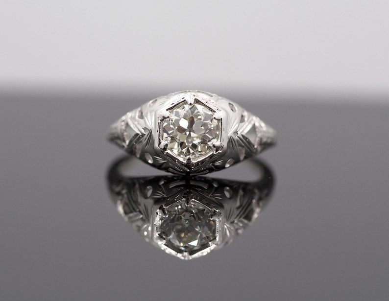 Art deco ring