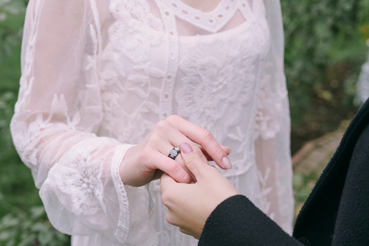 black ring symbolism