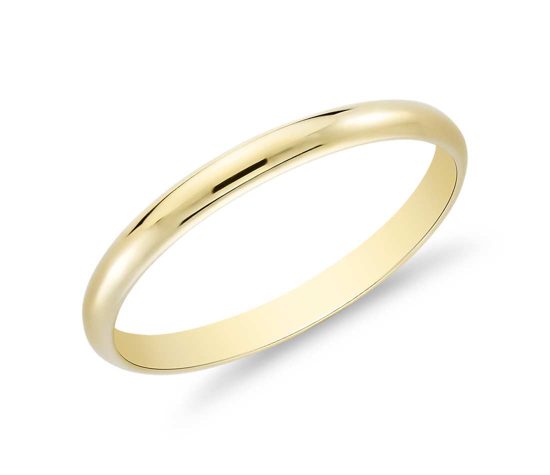 Classic wedding band yellow gold