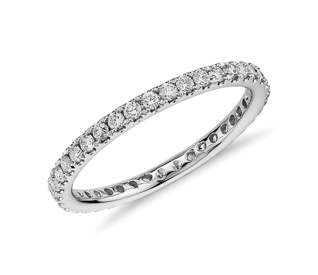 Comfort fit wedding band