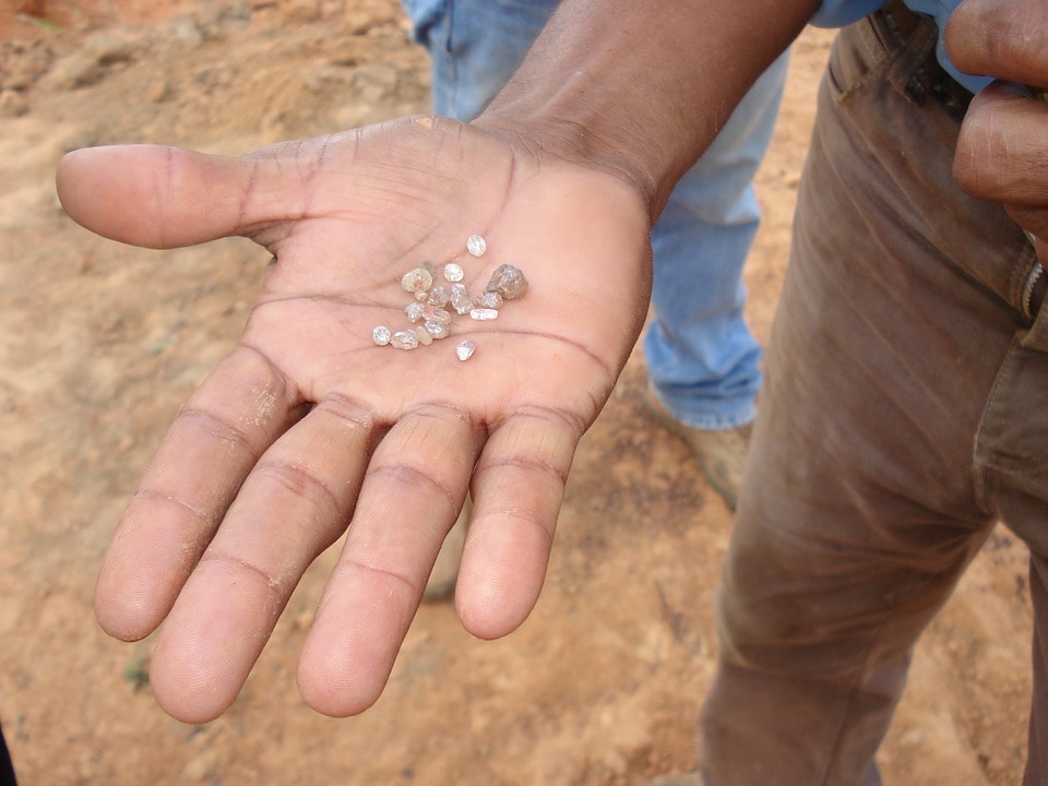 Conflict free diamonds