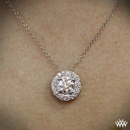diamond pendant halo setting