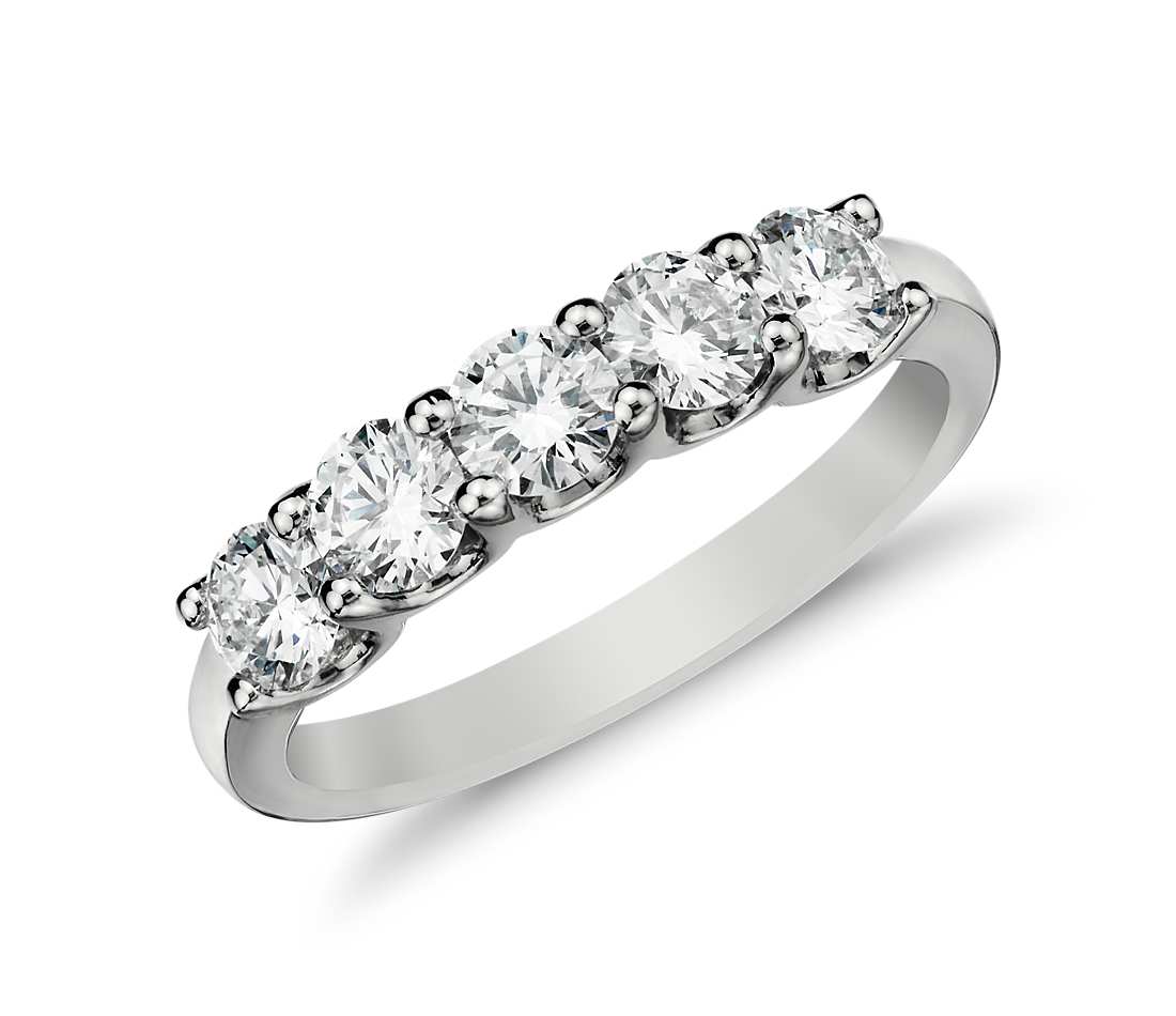 equal size diamond 5 stone ring