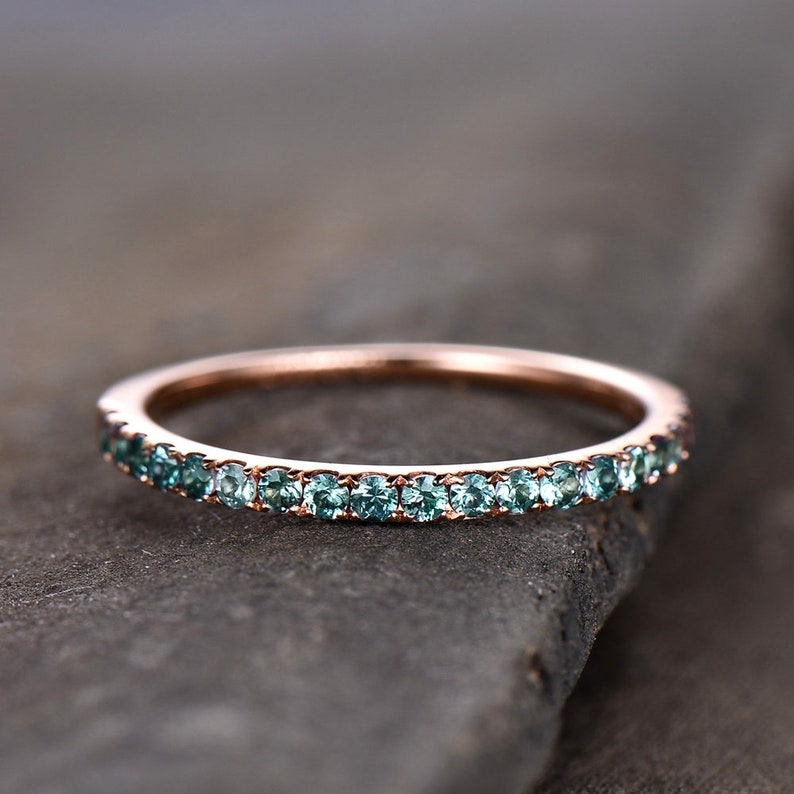 Eternity ring alexandrite