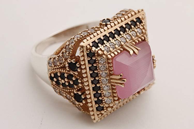 Rose quartz ring