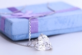 How to Choose a Heart Cut Diamond – 9 Essential Tips