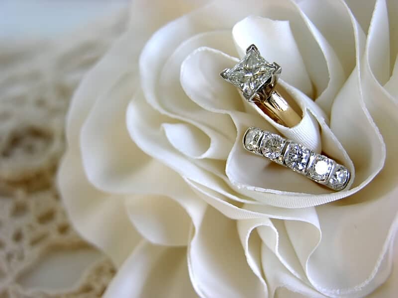 Matching wedding ring and engagement ring