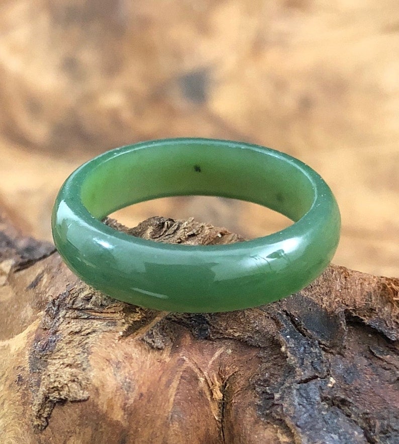 Nephrite ring