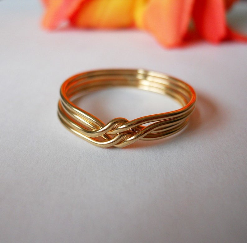 Puzzle ring together