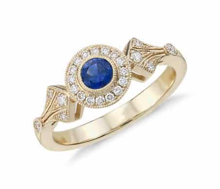 Sapphire engagement ring