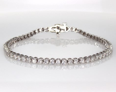 Diamond tennis bracelet