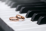 6 Wedding Ring Finishes: Pros, Cons, and Differences