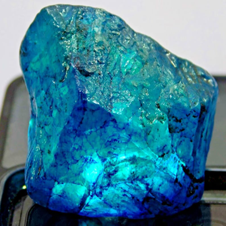 uncut raw aquamarine