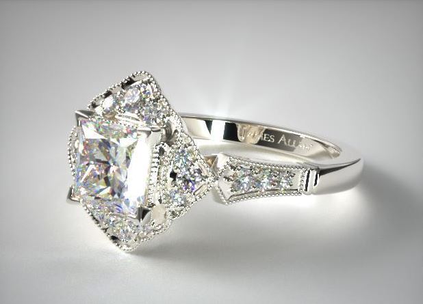 Princess cut diamond engagement ring