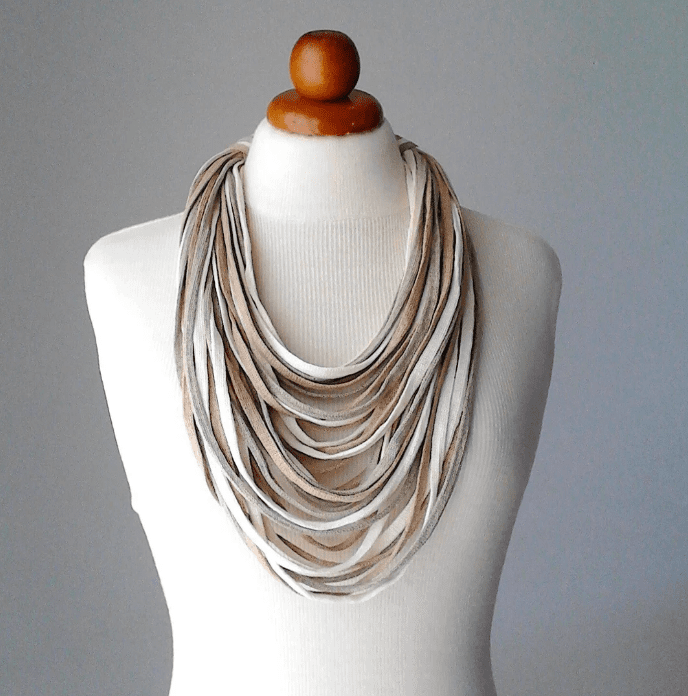large bib necklace on dummy