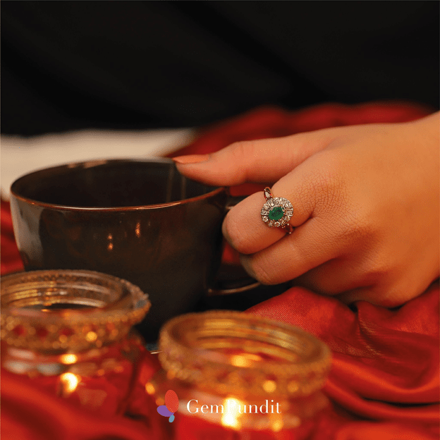 emerald-ring
