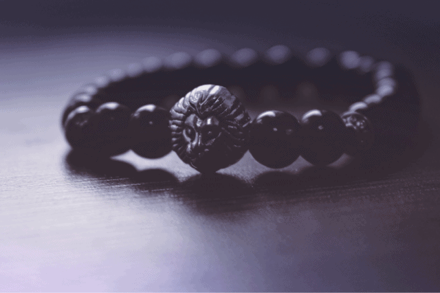 Symbols of power and strength in jewelry