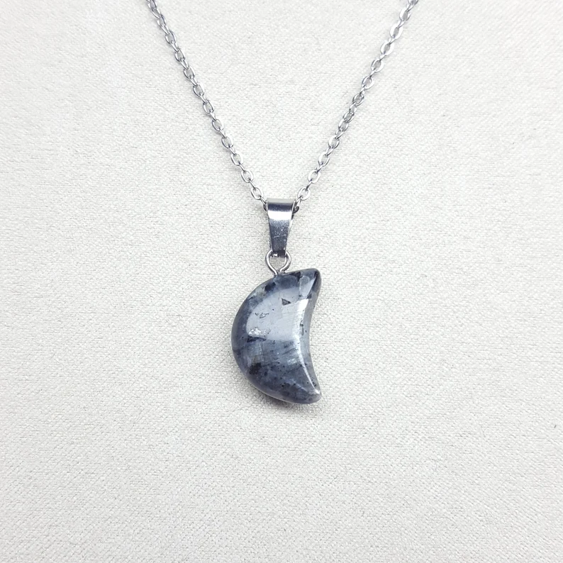 black labradorite necklace