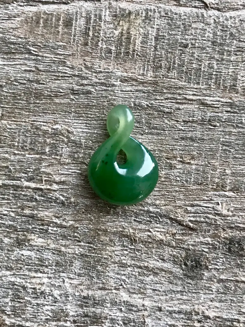 Canadian Jade Infinity Twist