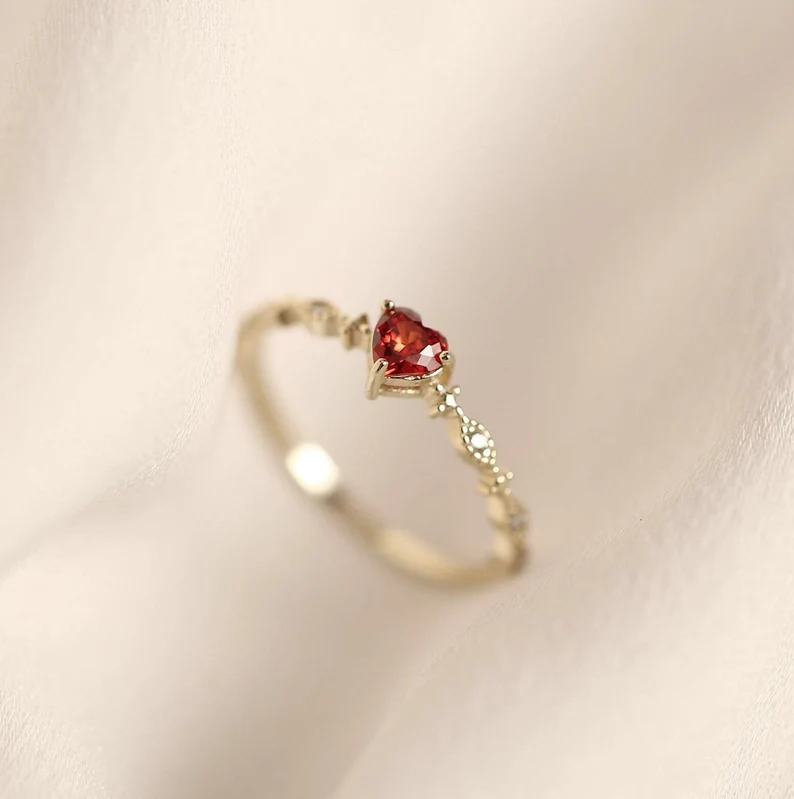 dainty gold ring