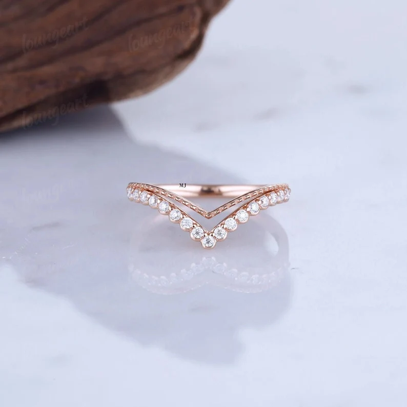 deep v ring