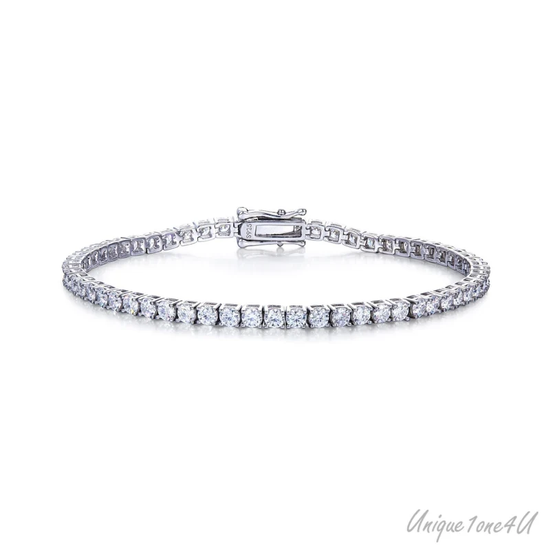  Gorgeous Moissanite Tennis Bracelet
