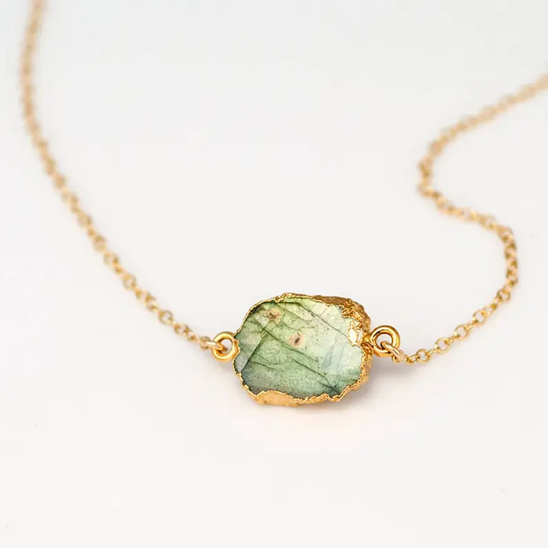 Minimalist Labradorite Choker Necklace