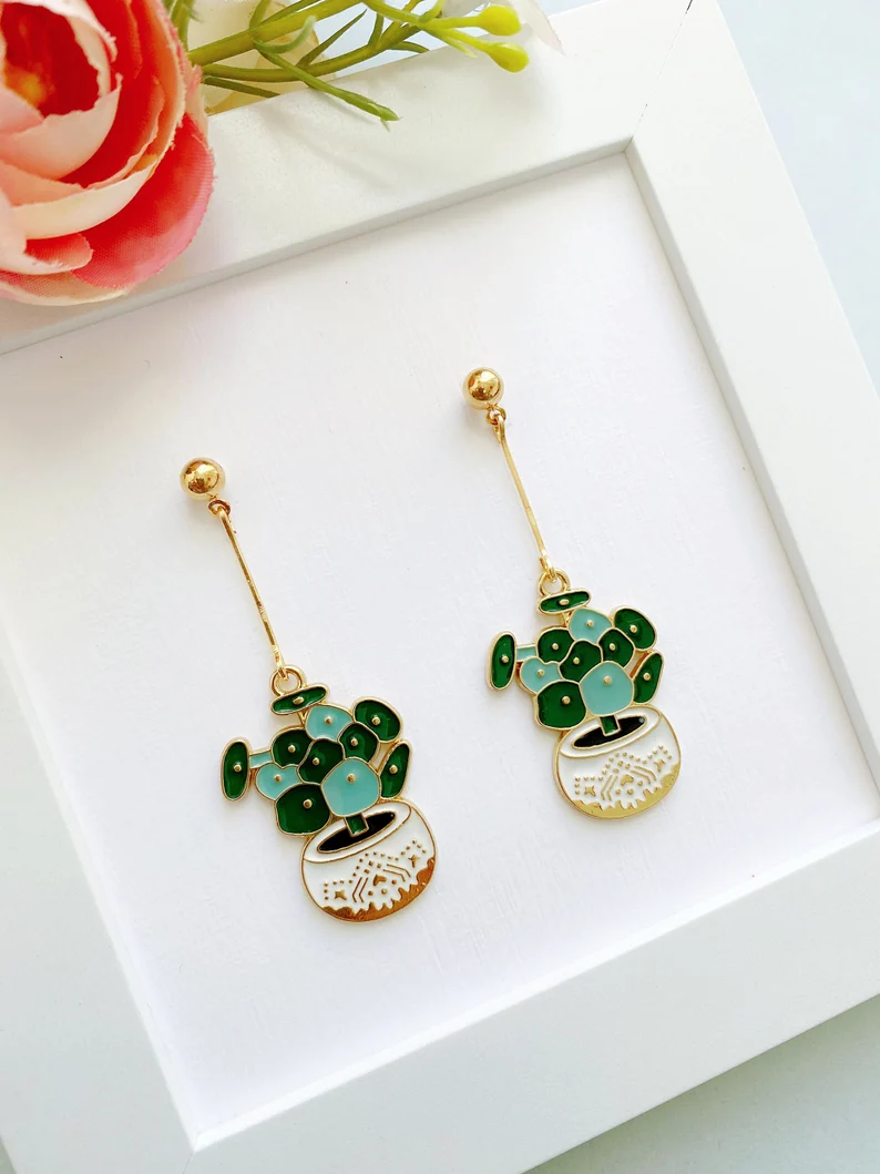 money plant earrings